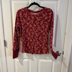 Women's Red Patterned Thermal top